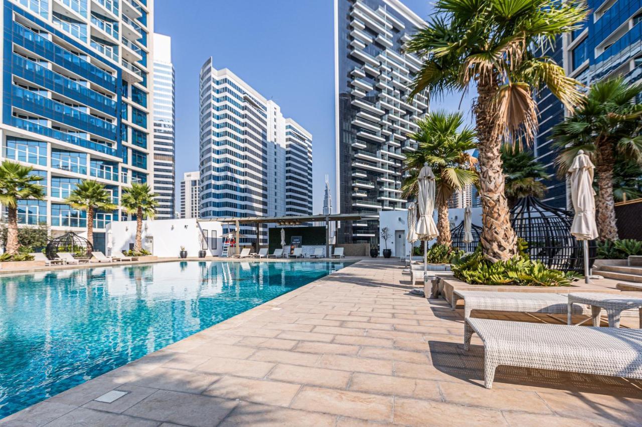 Apartment Lovely In Business Bay Dubai